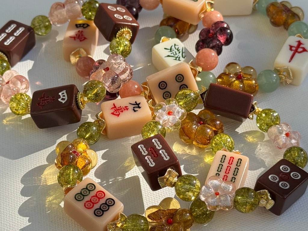 DOT, BAM, CRAK! Maxi Flower Mahjong Nude Tile Bracelet